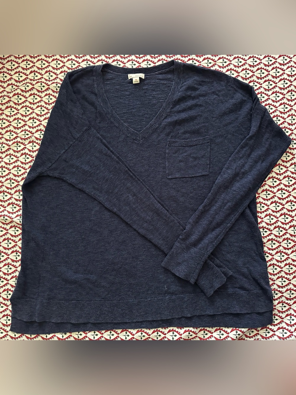 GAP Navy V-Neck Pullover Sweater with Pocket